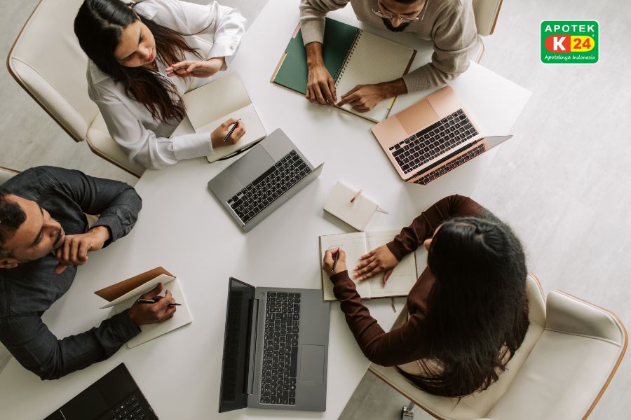 Bagaimana Cara Menjalankan Bisnis Apotek dengan Baik dan Sukses?